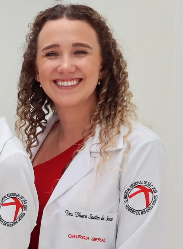 Dhara Giovanna Santin de Souza